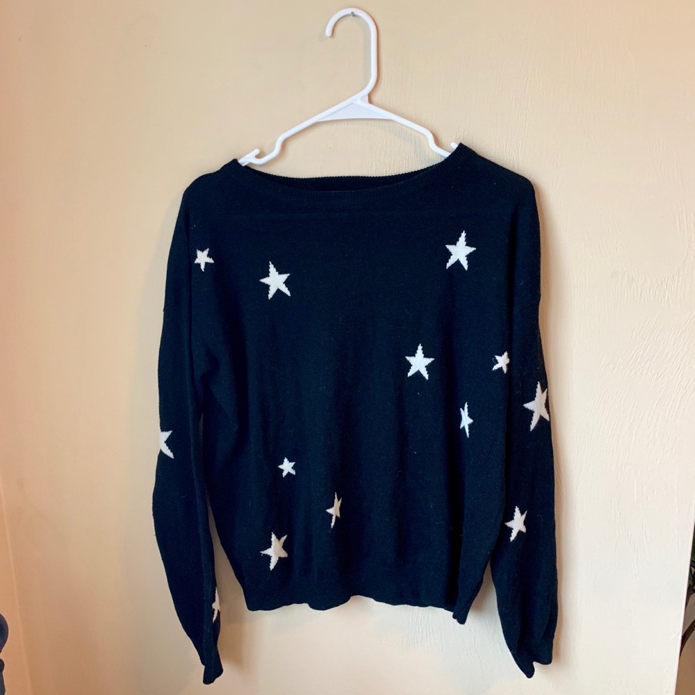 Brandy Melville star sweater ⭐️